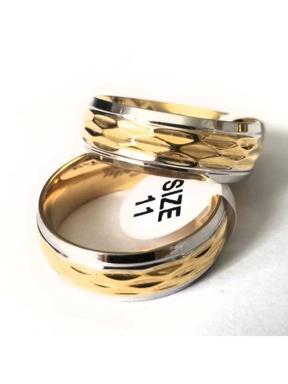 New gold‎ and silver toned ring size 10